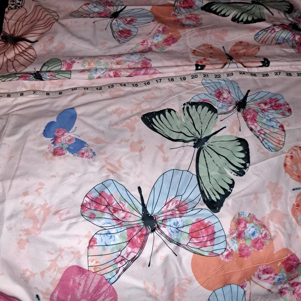 NEW in BAG - Buttery Soft Twin-Full Butterfly Duvet with 1 LG Pillow Sham